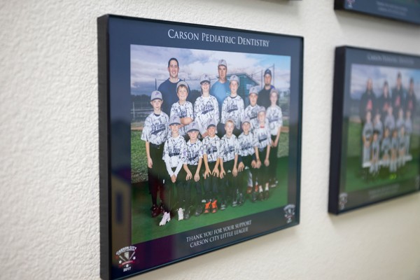 Little League team photo at Carson Pediatric Dentistry.